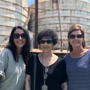 Meet your Posher, Pam